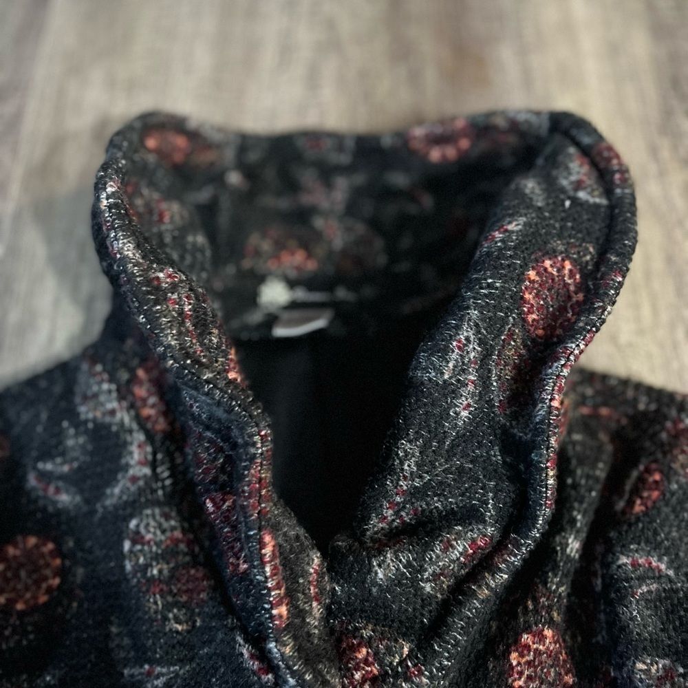 INC International Concepts Black and Red Floral Jacket - Picture 5 of 6
